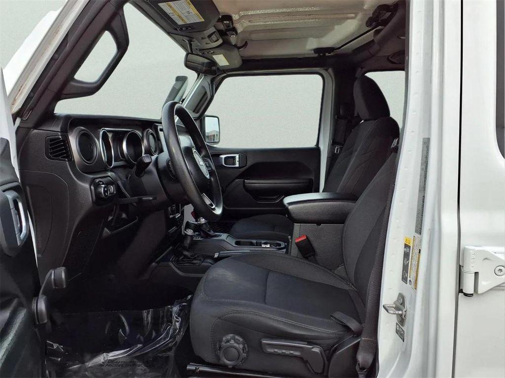 used 2022 Jeep Gladiator car, priced at $27,900