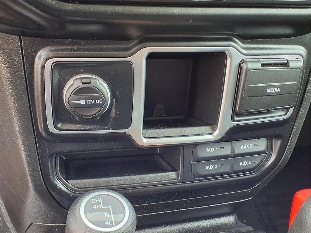 used 2022 Jeep Gladiator car, priced at $27,900