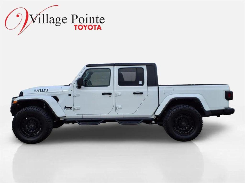 used 2022 Jeep Gladiator car, priced at $27,900