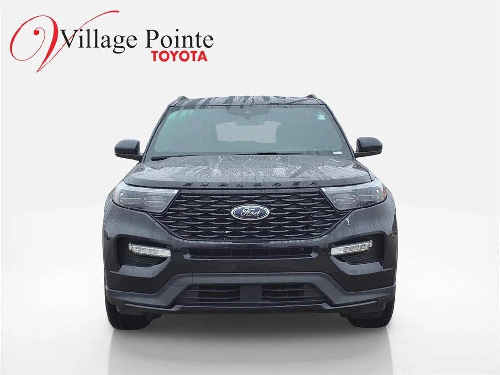 used 2023 Ford Explorer car, priced at $29,900