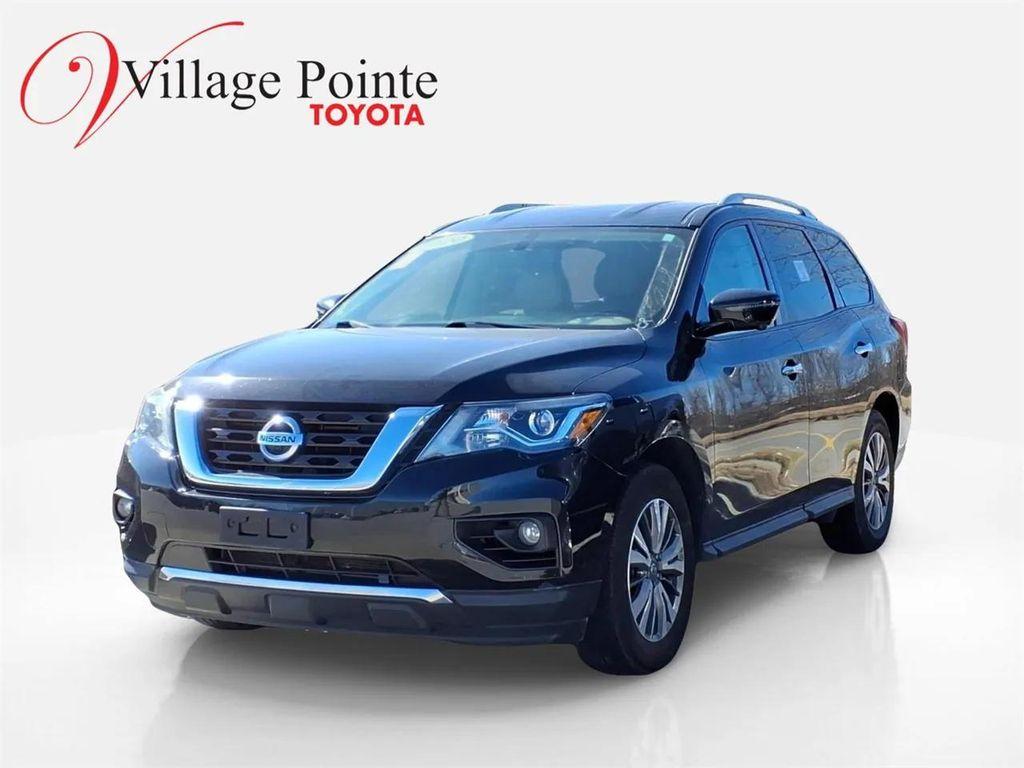 used 2020 Nissan Pathfinder car, priced at $17,900