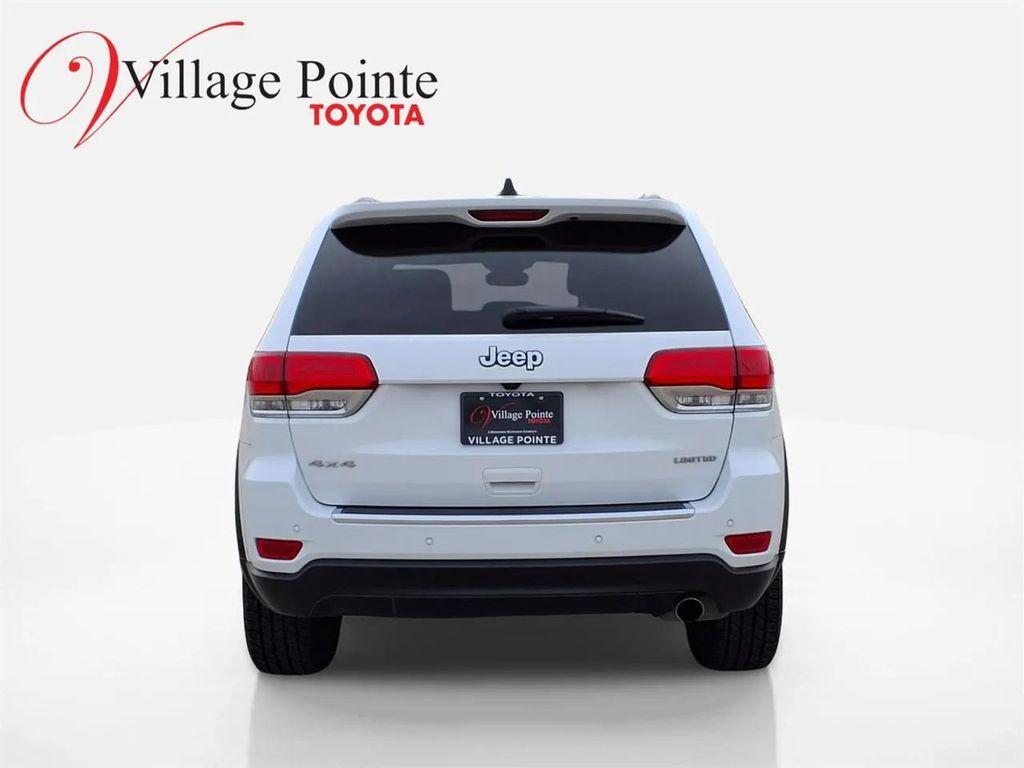 used 2018 Jeep Grand Cherokee car, priced at $15,900