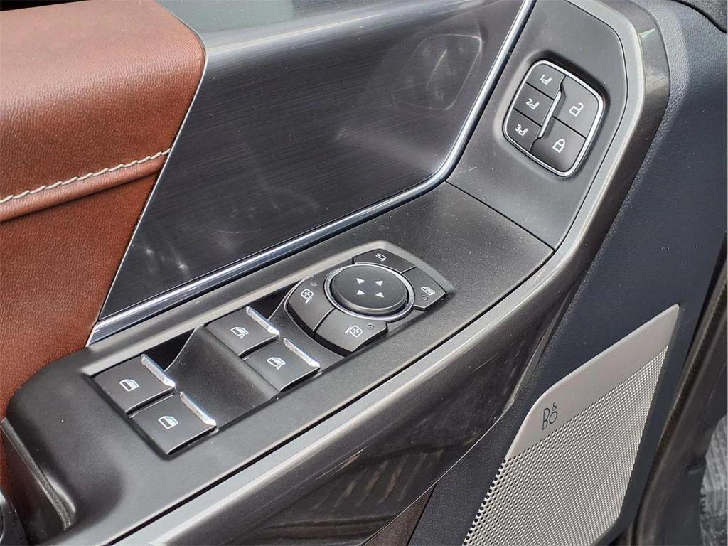 used 2022 Ford F-150 car, priced at $45,400