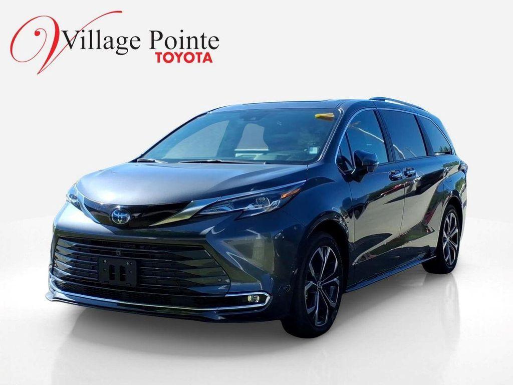 used 2025 Toyota Sienna car, priced at $58,900