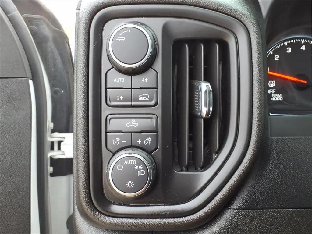 used 2022 Chevrolet Silverado 1500 car, priced at $26,900