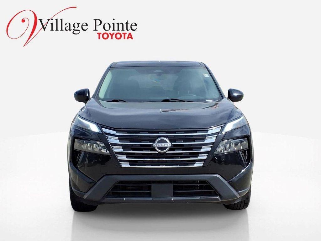 used 2024 Nissan Rogue car, priced at $21,900