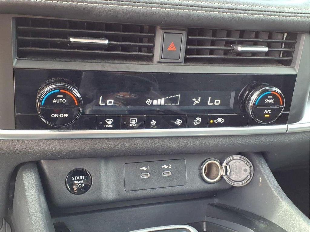 used 2024 Nissan Rogue car, priced at $21,900