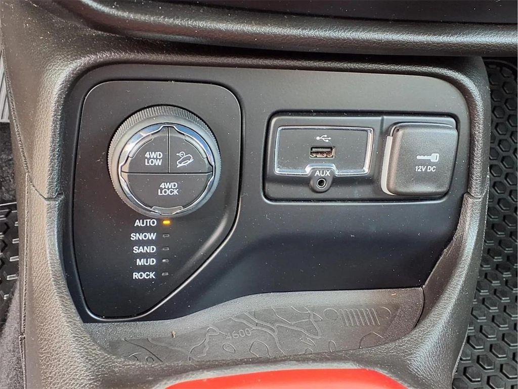 used 2016 Jeep Renegade car, priced at $10,900