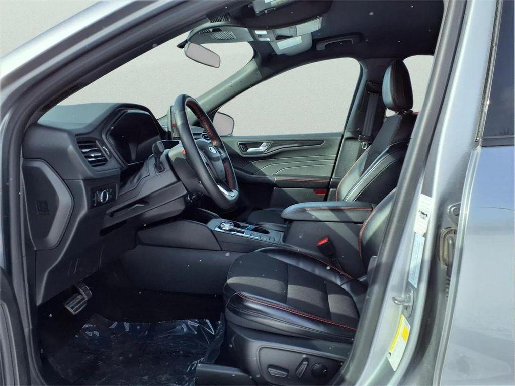 used 2024 Ford Escape car, priced at $19,900