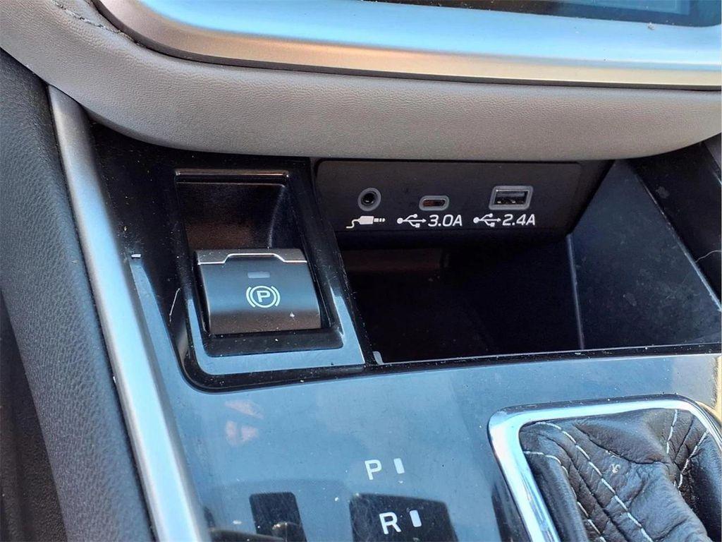 used 2024 Subaru Outback car, priced at $22,900