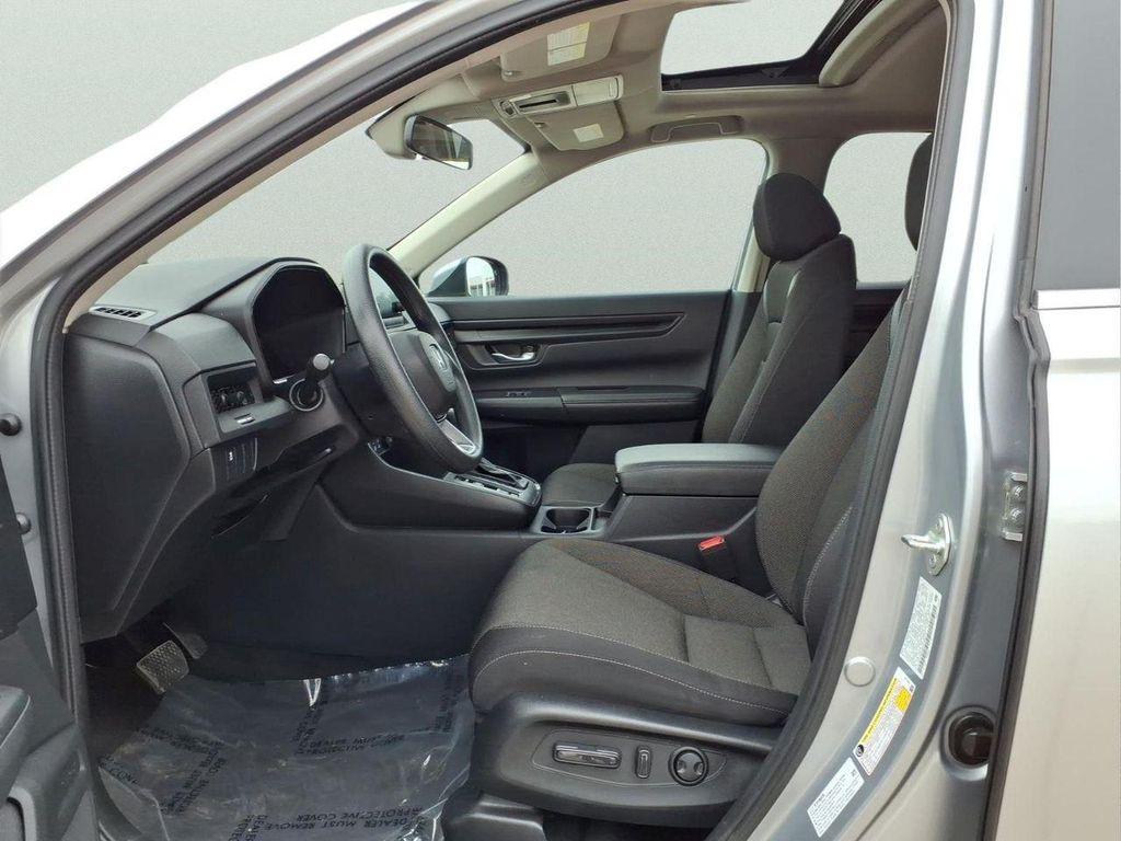 used 2024 Honda CR-V car, priced at $29,900