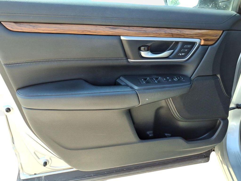 used 2020 Honda CR-V car, priced at $23,900