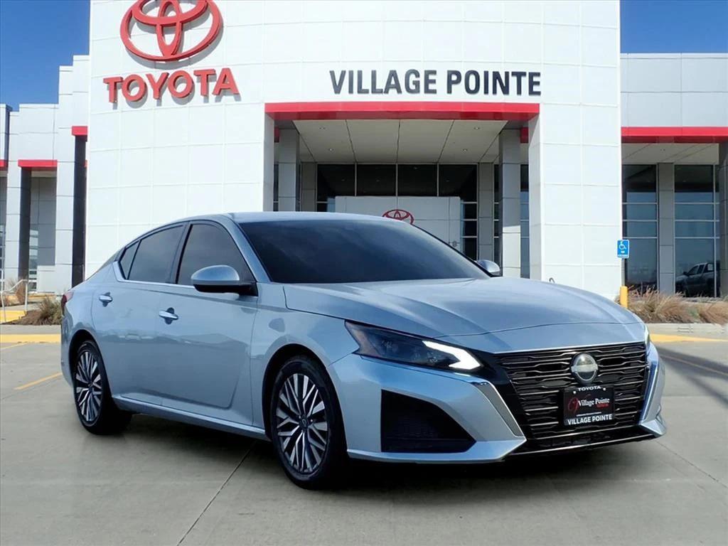 used 2023 Nissan Altima car, priced at $16,900