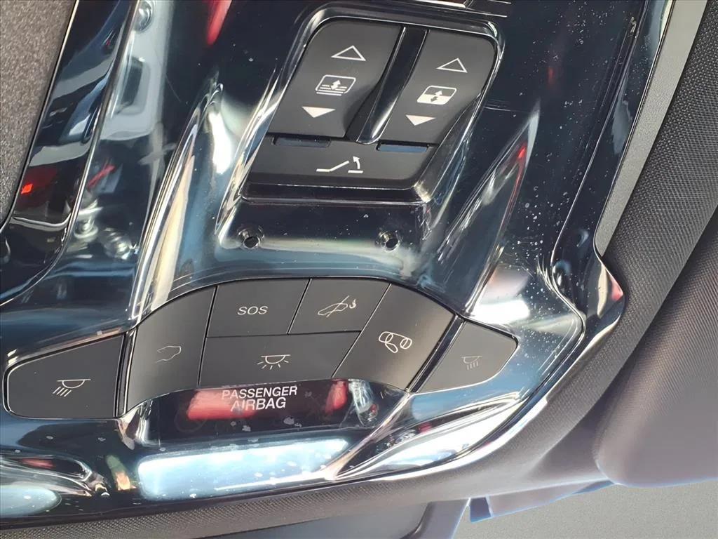 used 2022 Alfa Romeo Stelvio car, priced at $22,500