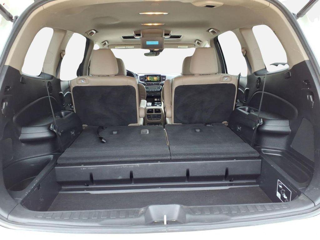 used 2020 Honda Pilot car, priced at $19,900