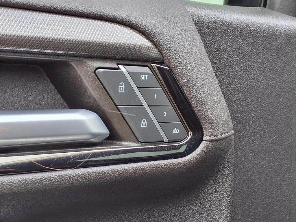 used 2023 GMC Sierra 1500 car, priced at $44,500