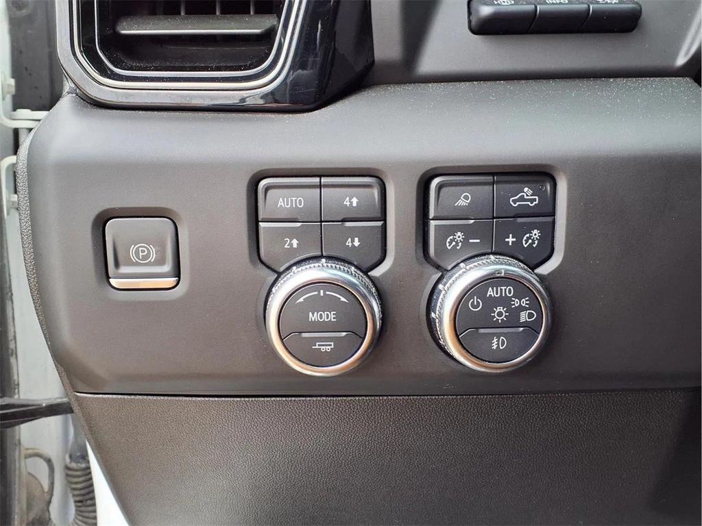 used 2023 GMC Sierra 1500 car, priced at $44,500