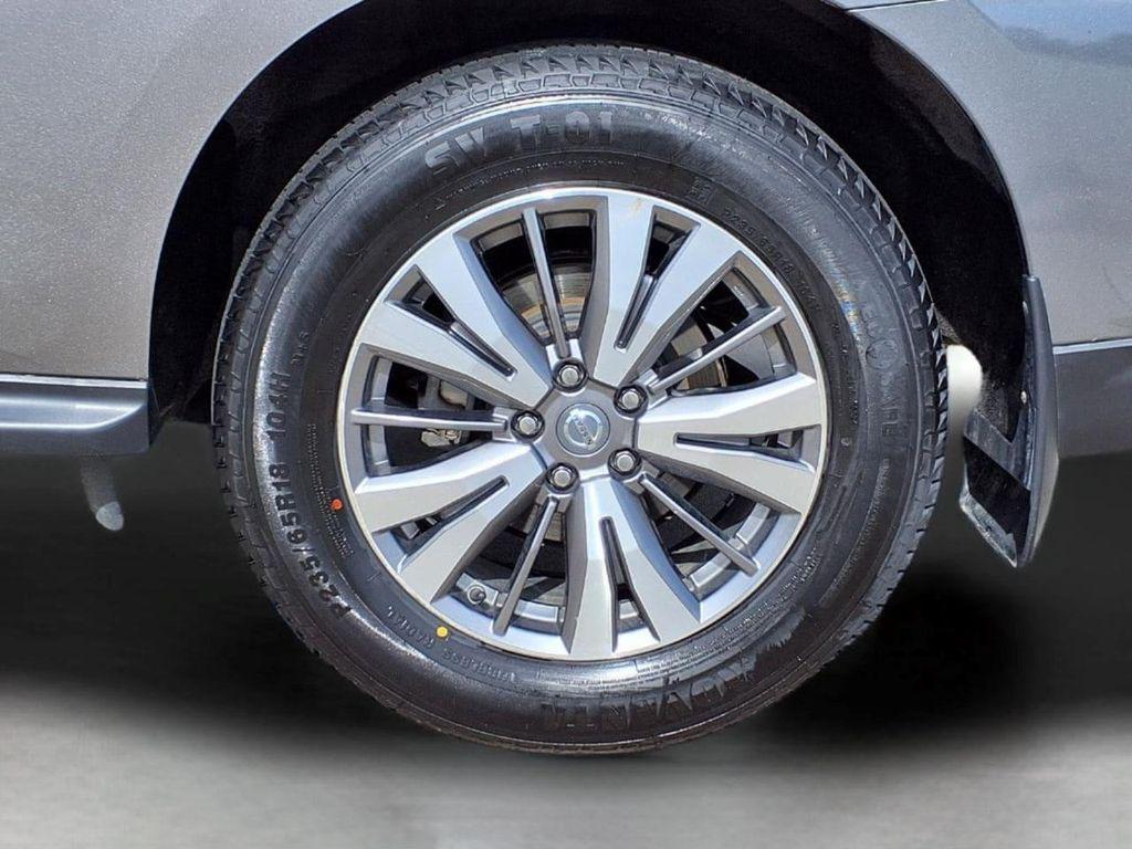 used 2020 Nissan Pathfinder car, priced at $18,500