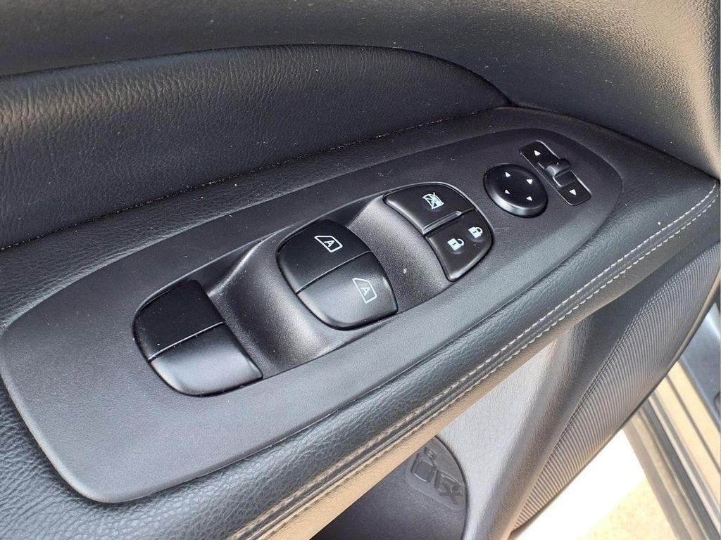 used 2020 Nissan Pathfinder car, priced at $18,500