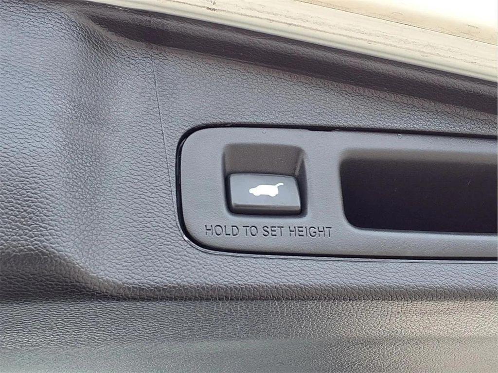 used 2022 Honda CR-V car, priced at $25,800