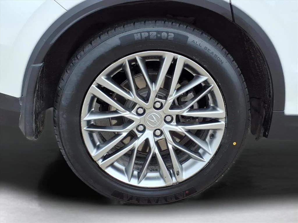 used 2023 Acura MDX car, priced at $38,900