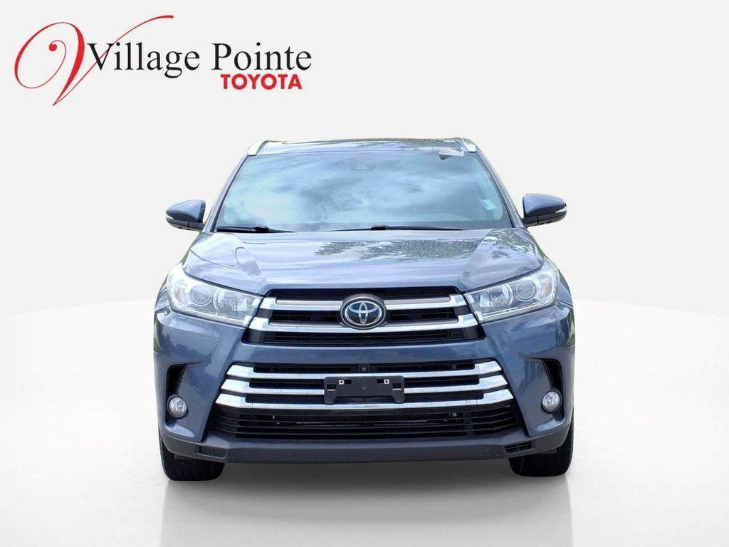 used 2018 Toyota Highlander car, priced at $24,500