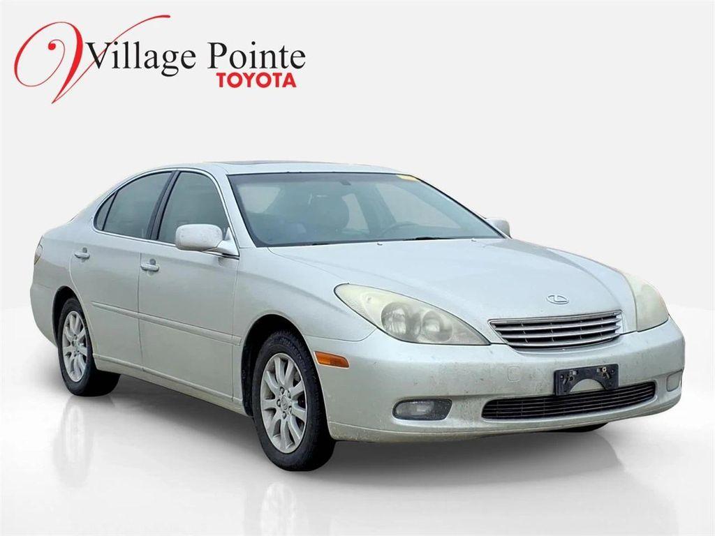used 2004 Lexus ES 330 car, priced at $6,900