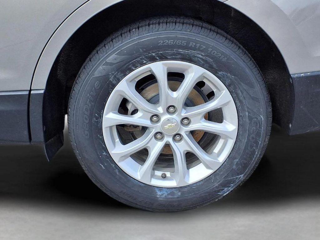 used 2018 Chevrolet Equinox car, priced at $15,400