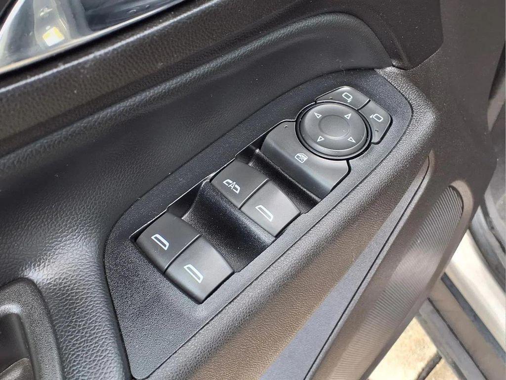 used 2018 Chevrolet Equinox car, priced at $15,400