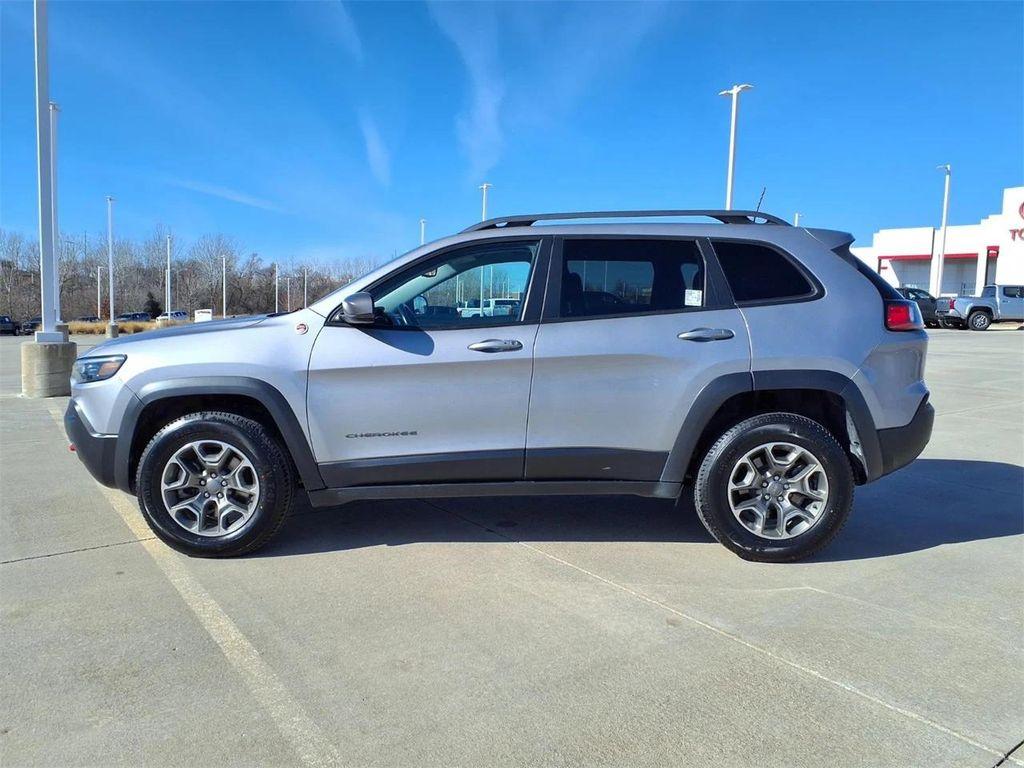 used 2020 Jeep Cherokee car, priced at $16,500