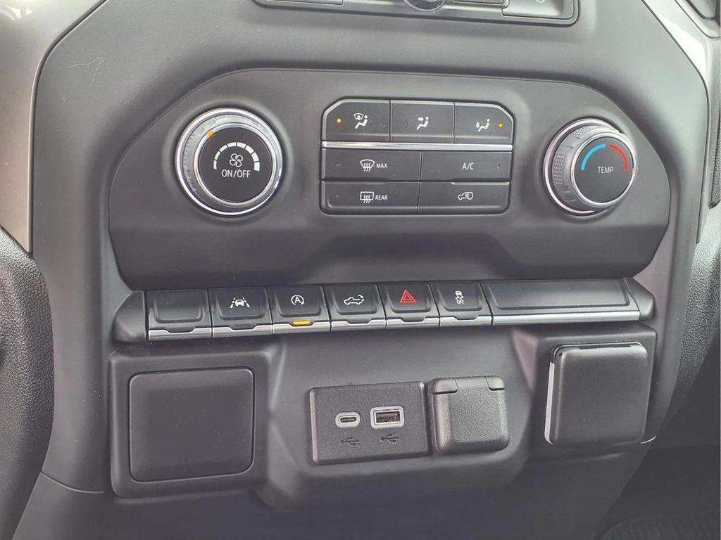 used 2024 Chevrolet Silverado 1500 car, priced at $34,900