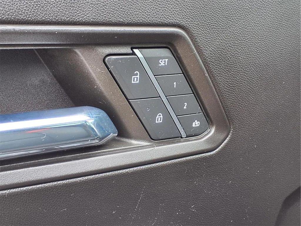 used 2023 Chevrolet Colorado car, priced at $36,900