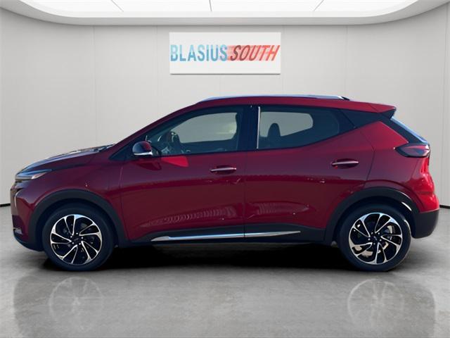 used 2022 Chevrolet Bolt EUV car, priced at $17,330