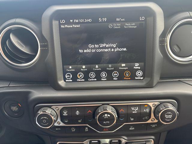 used 2022 Jeep Gladiator car, priced at $30,992