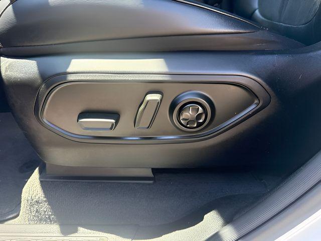 used 2023 Jeep Grand Cherokee L car, priced at $33,992