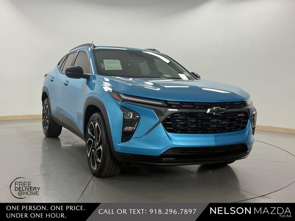used 2025 Chevrolet Trax car, priced at $25,124
