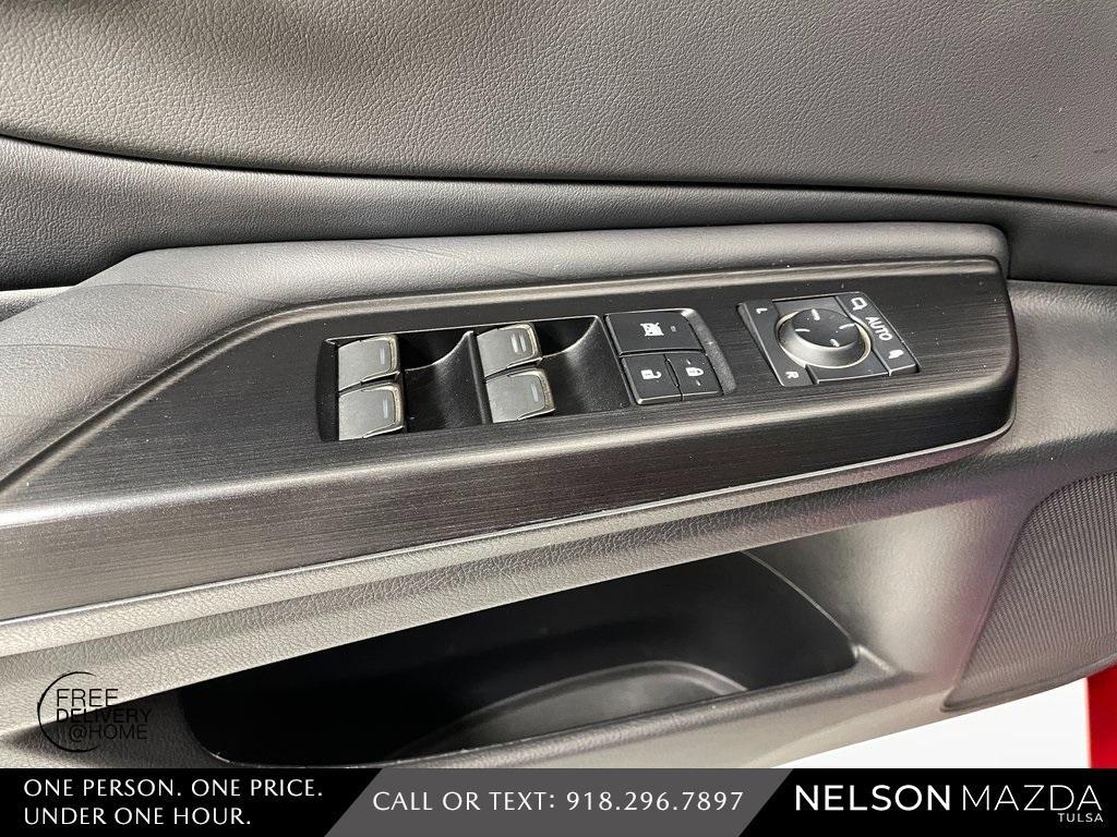 used 2021 Lexus ES 300h car, priced at $27,366