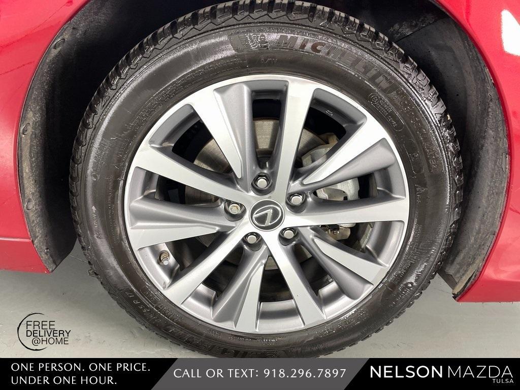 used 2021 Lexus ES 300h car, priced at $27,366