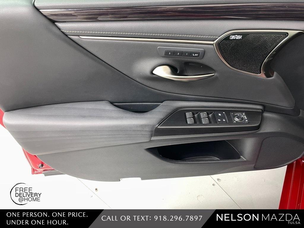 used 2021 Lexus ES 300h car, priced at $27,366