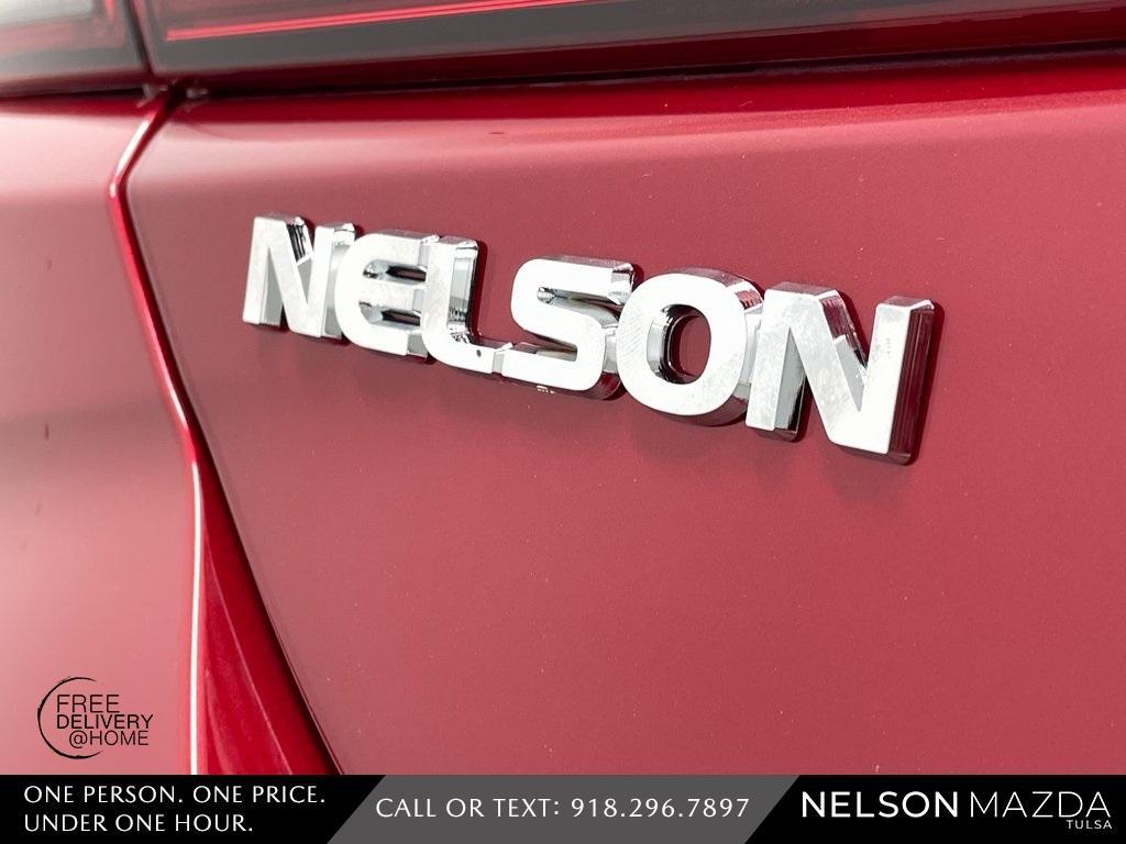 used 2021 Lexus ES 300h car, priced at $27,366