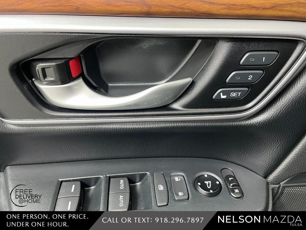 used 2017 Honda CR-V car, priced at $20,321