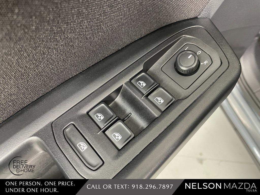 used 2020 Volkswagen Atlas Cross Sport car, priced at $17,242