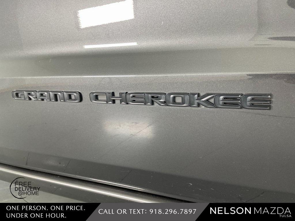 used 2017 Jeep Grand Cherokee car, priced at $15,994