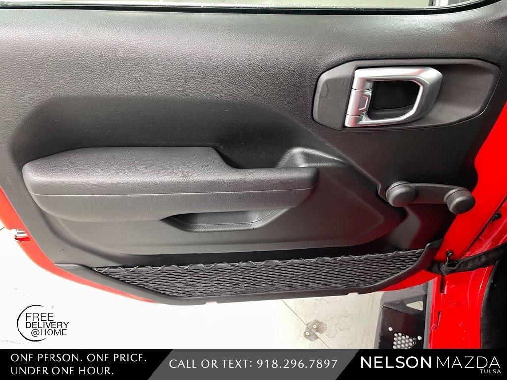 used 2022 Jeep Wrangler Unlimited car, priced at $27,687