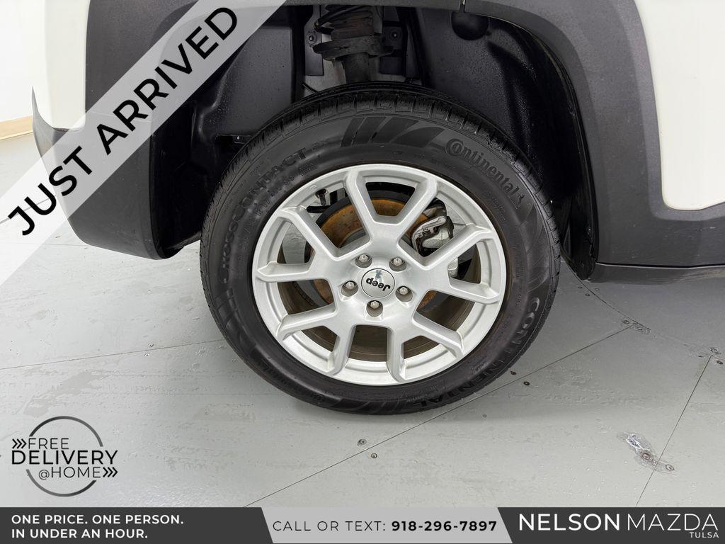 used 2023 Jeep Renegade car, priced at $21,367