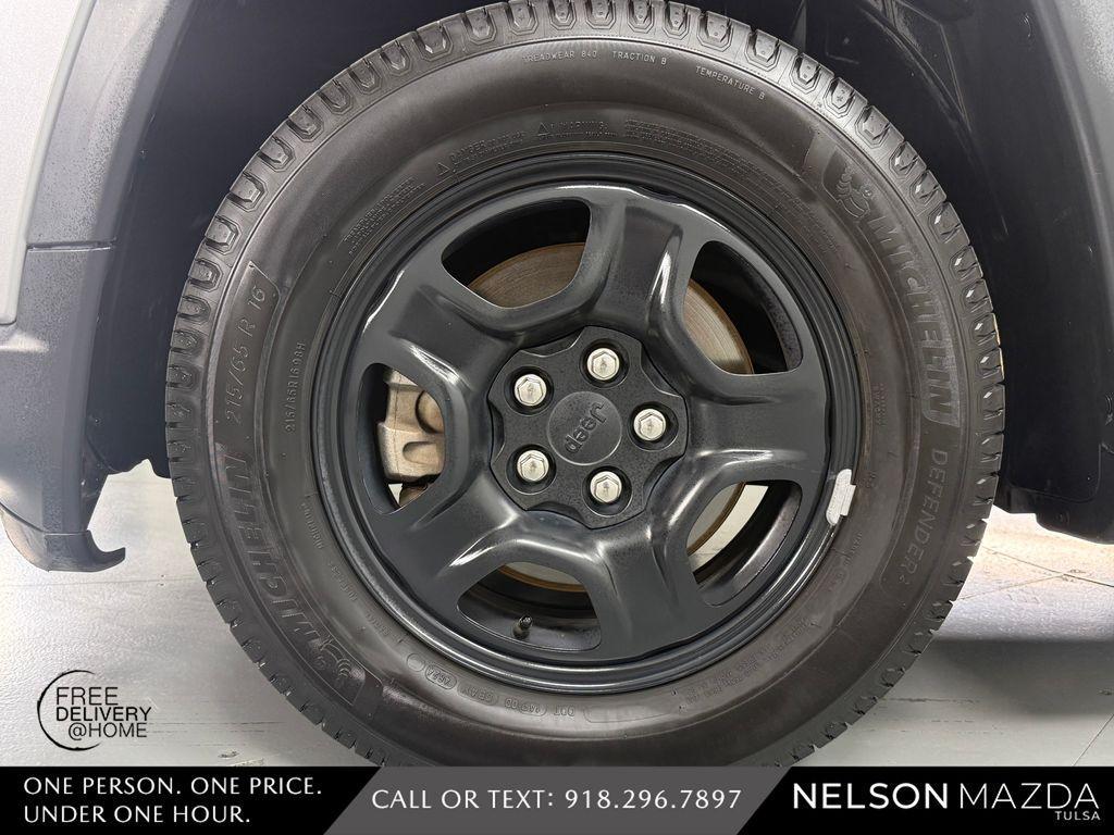 used 2019 Jeep Compass car, priced at $14,298