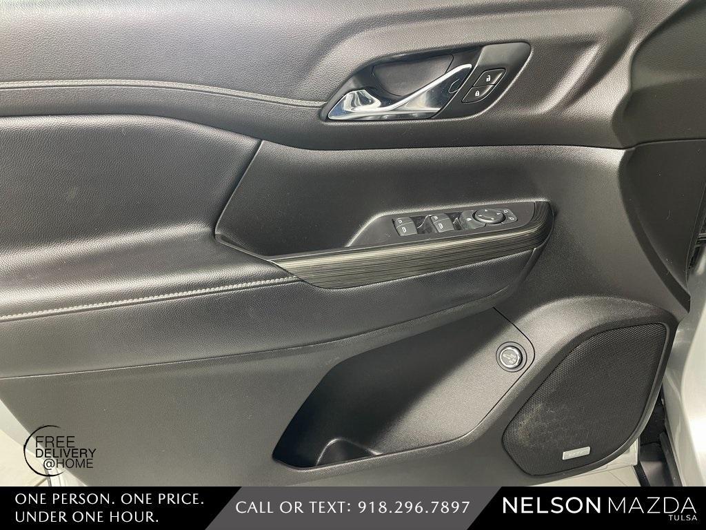 used 2019 GMC Acadia car, priced at $17,981