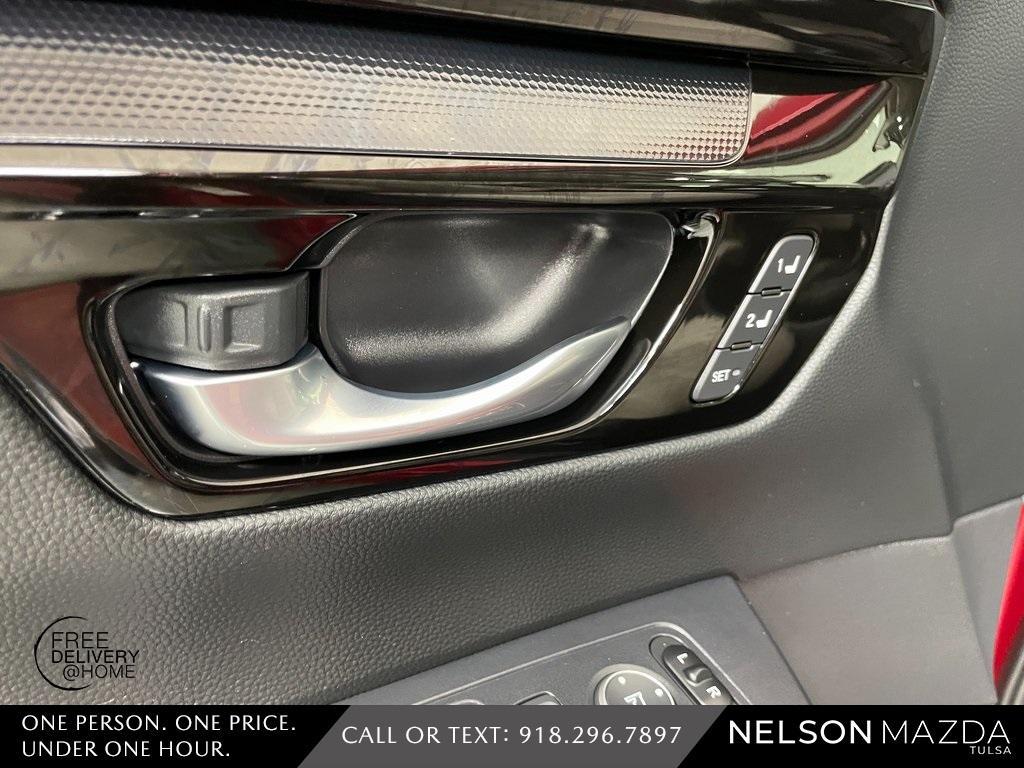 used 2025 Honda CR-V car, priced at $32,908