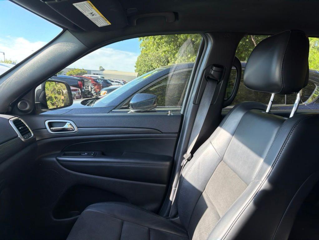 used 2019 Jeep Grand Cherokee car, priced at $21,468
