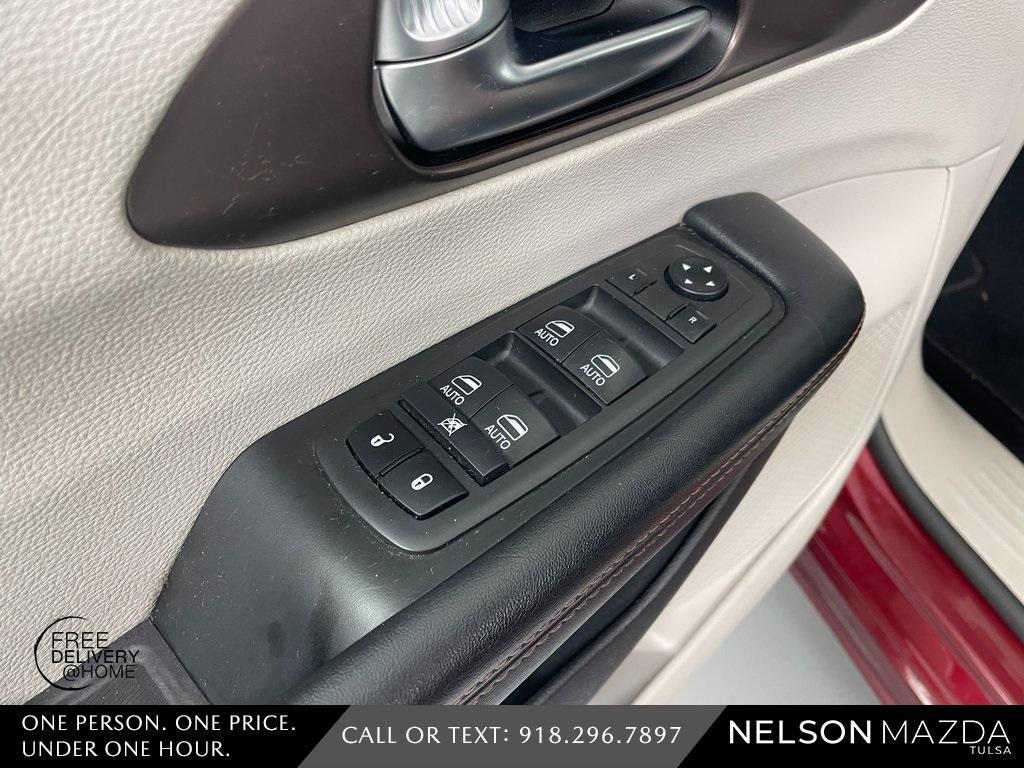 used 2019 Chrysler Pacifica car, priced at $17,210